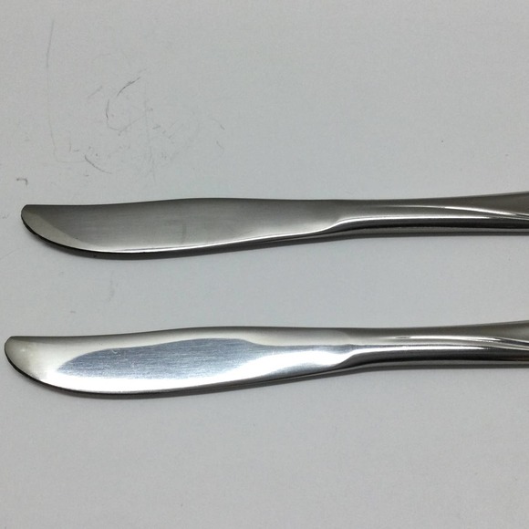 2 piece International Silver Random Rose Stainless Luxury Modern Solid Knife 8" - Picture 3 of 6